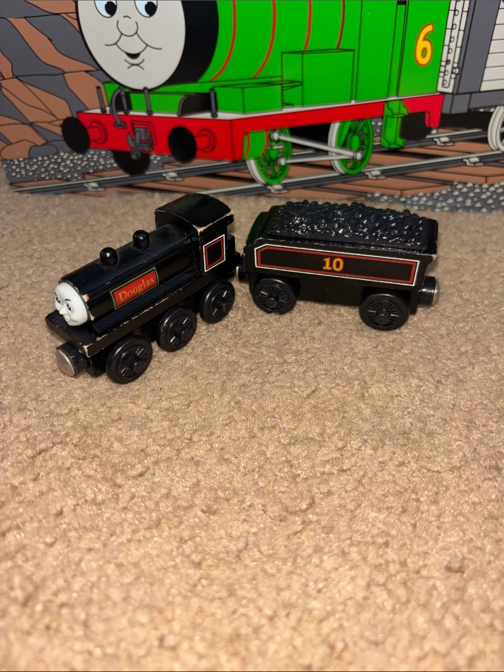 Thomas & Friends Black Douglas Engine and Coal Tender 2 pc train
